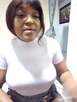 Snapshot of SONDRADAYAN chatting on September 29, 2025, 12:17 am SONDRADAYAN online show from September 29, 2025, 12:17 am