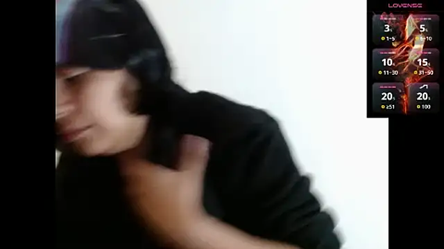 Acelinrose online show from October 23, 2025, 10:03 am