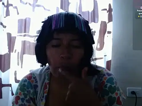 Acelinrose online show from March 20, 2026, 7:04 pm