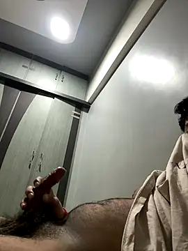 hiii hottea online show from October 2, 2025, 11:46 am