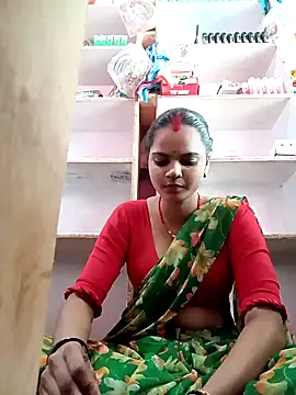 Snapshot of Payalji_p chatting on October 1, 2025, 7:13 am Payalji p online show from October 1, 2025, 7:13 am