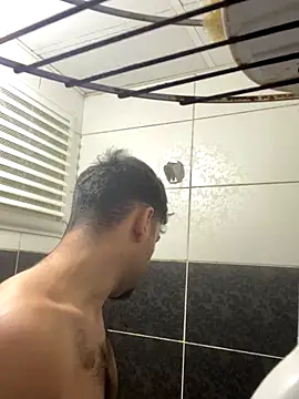 astoperaa online show from December 15, 2025, 7:20 pm