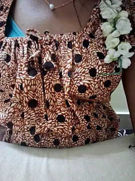 jasminetaml online show from October 20, 2025, 10:49 am