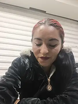 Alisson Stonee online show from May 24, 2026, 12:32 am