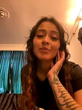 Camila Nyx online show from December 16, 2025, 8:13 pm