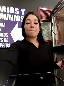  Luna-1 online show from October 21, 2025, 3:00 pm