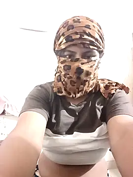 Snapshot of Shazfairy chatting on November 9, 2025, 8:02 pm Shazfairy online show from November 9, 2025, 8:02 pm