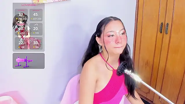 Snapshot of mia_celezte chatting on February 19, 2026, 11:40 am mia celezte online show from February 19, 2026, 11:40 am