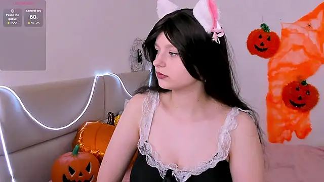 AishaAysitt online show from November 2, 2025, 3:22 am