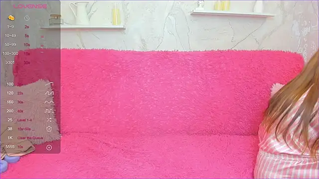 Snapshot of NinelCroft chatting on October 11, 2025, 3:07 am NinelCroft online show from October 11, 2025, 3:07 am