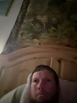 Snapshot of Randy7481 chatting on April 8, 2026, 1:51 am Randy7481 online show from April 8, 2026, 1:51 am