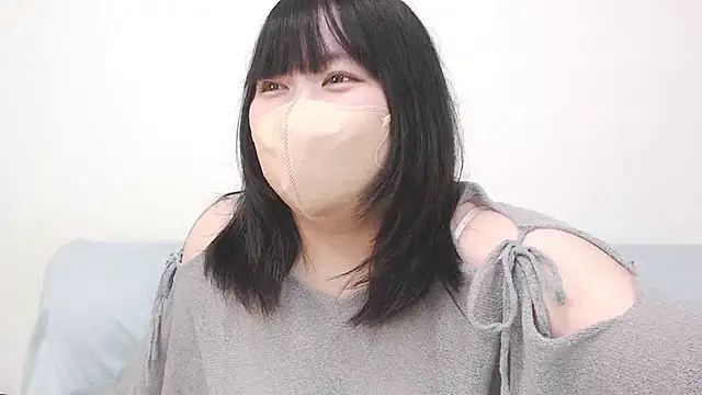 YUA Fcup 18  online show from September 24, 2025, 10:33 am