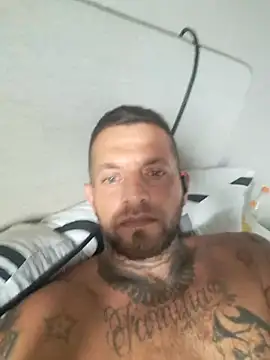 Snapshot of Danielxxxbbn chatting on September 21, 2025, 1:38 pm Danielxxxbbn online show from September 21, 2025, 1:38 pm