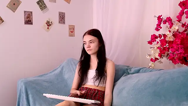  online show from November 22, 2025, 6:12 am