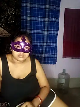 Snapshot of Deborbhavi222 chatting on November 6, 2025, 9:41 pm Deborbhavi222 online show from November 6, 2025, 9:41 pm