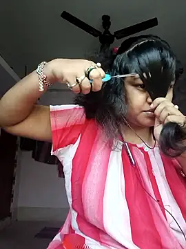 Snapshot of Deborbhavi222 chatting on January 7, 2026, 10:31 am Deborbhavi222 online show from January 7, 2026, 10:31 am