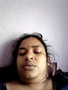 Snapshot of Deborbhavi222 chatting on December 23, 2025, 7:51 am Deborbhavi222 online show from December 23, 2025, 7:51 am