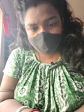 Snapshot of Deborbhavi222 chatting on April 3, 2026, 9:27 am Deborbhavi222 online show from April 3, 2026, 9:27 am