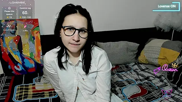 ChristinaFivePlus online show from January 18, 2026, 6:00 pm