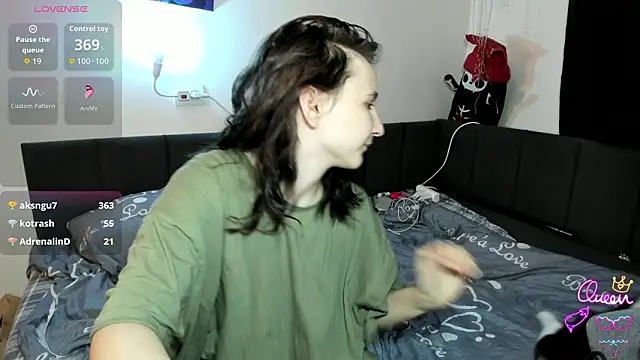 ChristinaFivePlus online show from March 12, 2026, 6:34 pm