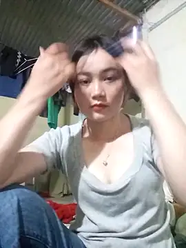 dorothyxx online show from November 17, 2025, 4:38 am