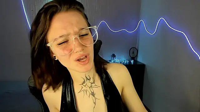 Elastikisss online show from March 12, 2026, 5:13 am