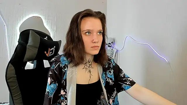 Elastikisss online show from April 9, 2026, 8:09 am