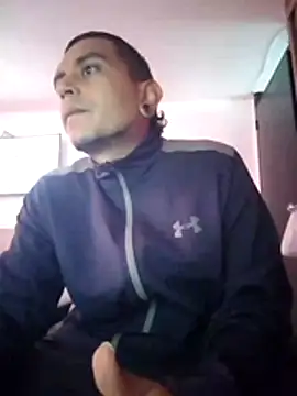 Snapshot of Carlandelli1 chatting on February 26, 2026, 8:09 pm Carlandelli1 online show from February 26, 2026, 8:09 pm