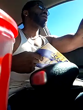 214KingLonggg online show from February 7, 2026, 7:55 pm