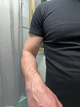 giovan2020 online show from February 26, 2026, 11:16 pm