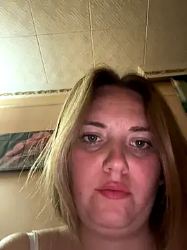 Alya08 online show from September 23, 2025, 6:48 pm