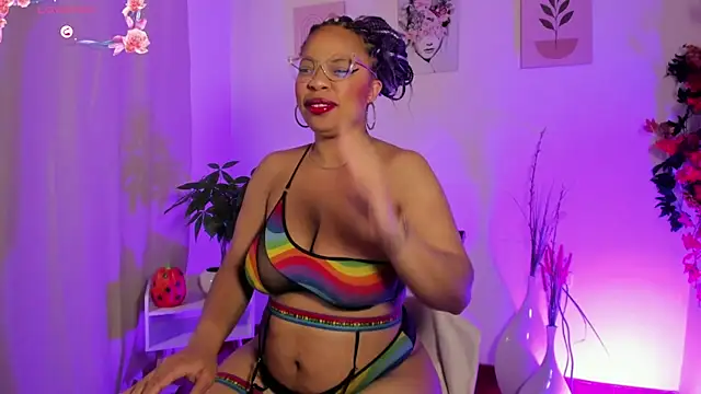 Lauraricci   online show from October 19, 2025, 12:30 pm