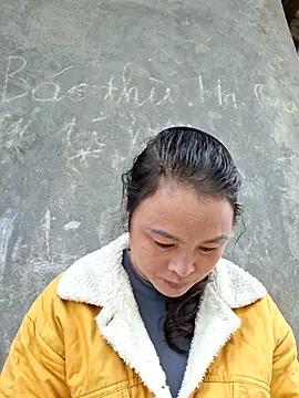 xuxulovezz online show from November 6, 2025, 12:58 am