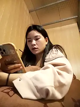 Suny babyy online show from December 4, 2025, 1:26 am