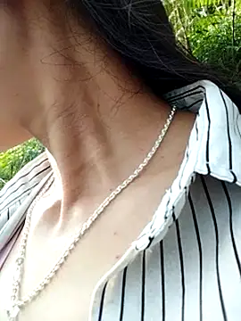 abigail-00 online show from October 30, 2025, 1:37 am