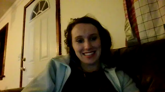 brunettebabexo3 online show from December 1, 2025, 6:47 am