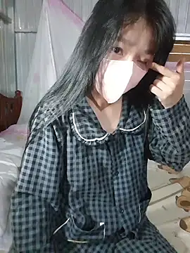 Helen-Tran online show from March 1, 2026, 2:11 am