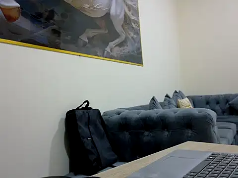 maximus888A online show from March 27, 2026, 8:10 pm