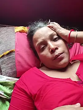 Snapshot of reya743 chatting on March 15, 2026, 9:05 am reya743 online show from March 15, 2026, 9:05 am