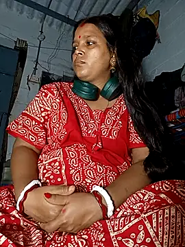 Snapshot of reya743 chatting on October 2, 2025, 8:12 pm reya743 online show from October 2, 2025, 8:12 pm