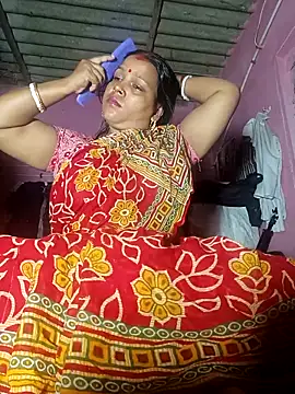 reya743 online show from November 1, 2025, 10:58 pm