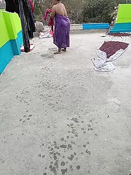 Snapshot of reya743 chatting on March 8, 2026, 2:59 am reya743 online show from March 8, 2026, 2:59 am