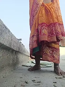 reya743 online show from February 18, 2026, 10:55 am