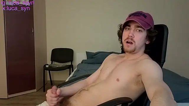 Snapshot of luca_syn chatting on February 11, 2026, 7:03 pm luca syn online show from February 11, 2026, 7:03 pm