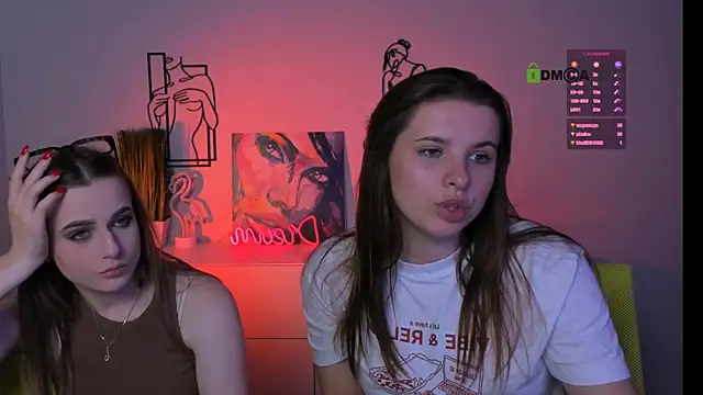 lola swon online show from October 14, 2025, 11:58 pm