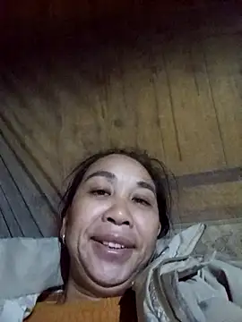 Snapshot of vtmbae chatting on February 21, 2026, 7:16 pm vtmbae online show from February 21, 2026, 7:16 pm