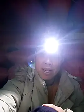 Snapshot of vtmbae chatting on February 20, 2026, 6:26 am vtmbae online show from February 20, 2026, 6:26 am