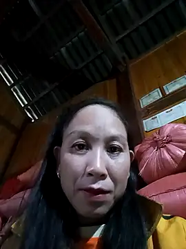 vtmbae online show from November 13, 2025, 2:26 am