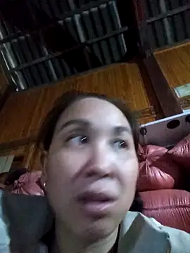 Snapshot of vtmbae chatting on February 19, 2026, 1:24 am vtmbae online show from February 19, 2026, 1:24 am