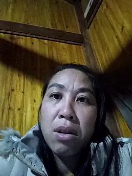 Snapshot of vtmbae chatting on February 19, 2026, 10:51 pm vtmbae online show from February 19, 2026, 10:51 pm